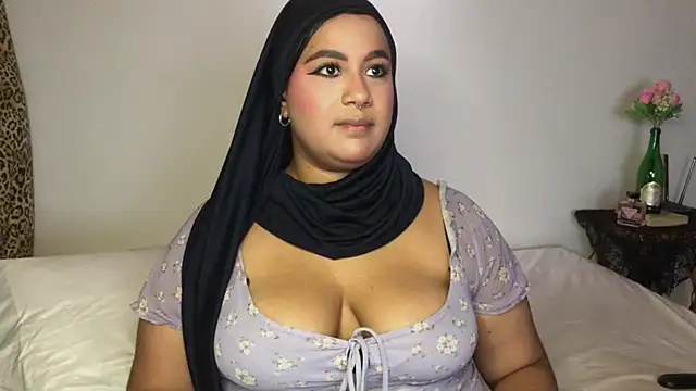 Maryam yamal online show from 04/19/26, 10:34