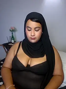 Maryam yamal online show from 04/21/26, 11:07