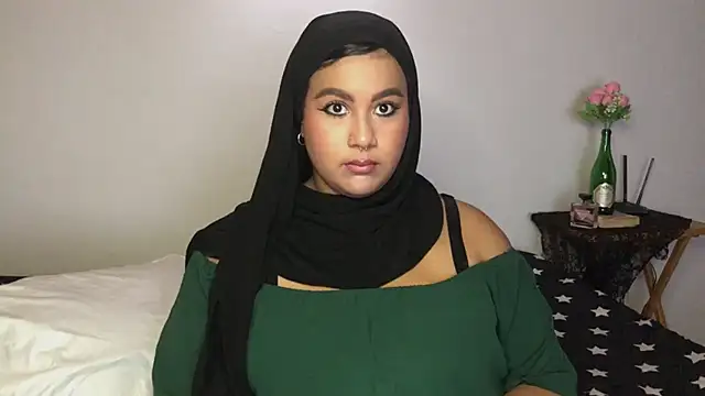 Maryam yamal online show from 04/23/26, 10:45