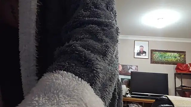 AmateurGuy23 online show from 10/26/25, 04:13