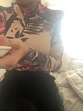 DulceMya6 online show from 09/12/25, 03:34