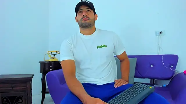 Snapshot of JorsMontero chatting on 01/11/25, 12:29 JorsMontero online show from 01/11/25, 12:29
