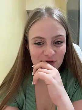 SophiaSweet  online show from 03/26/26, 06:46