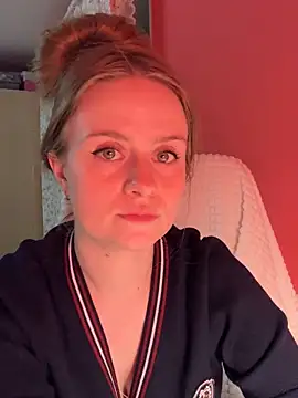 SophiaSweet  online show from 03/28/26, 04:17