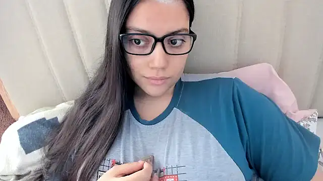 roniewester online show from 10/14/25, 02:40