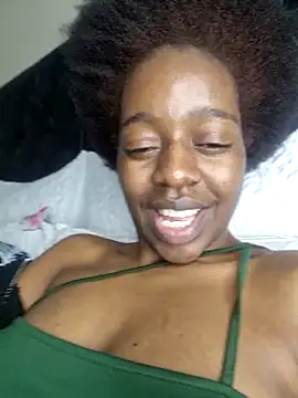 Snapshot of Sexynaughty_Gal chatting on 12/23/25, 12:41 Sexynaughty Gal online show from 12/23/25, 12:41