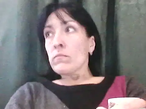 Snapshot of SunnyAmorre chatting on 12/21/24, 12:38 SunnyAmorre online show from 12/21/24, 12:38