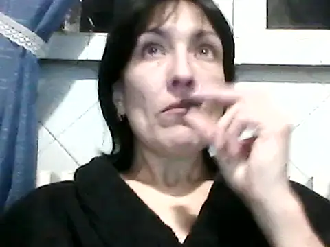 Snapshot of SunnyAmorre chatting on 12/21/24, 11:02 SunnyAmorre online show from 12/21/24, 11:02