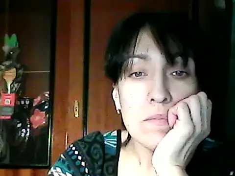 Snapshot of SunnyAmorre chatting on 12/25/24, 02:56 SunnyAmorre online show from 12/25/24, 02:56