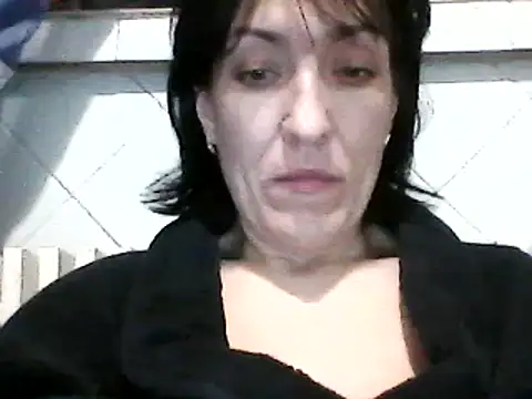 Snapshot of SunnyAmorre chatting on 12/25/24, 10:48 SunnyAmorre online show from 12/25/24, 10:48