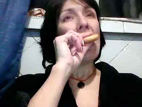Snapshot of SunnyAmorre chatting on 01/17/25, 10:23 SunnyAmorre online show from 01/17/25, 10:23