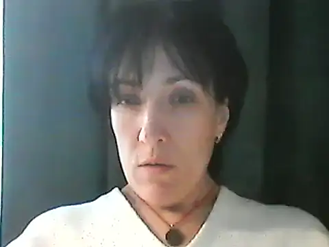 Snapshot of SunnyAmorre chatting on 01/24/25, 11:48 SunnyAmorre online show from 01/24/25, 11:48