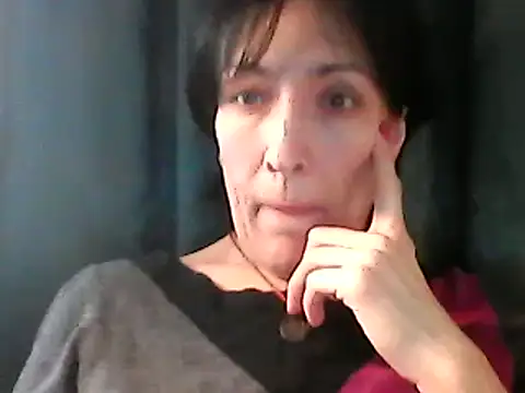 Snapshot of SunnyAmorre chatting on 02/08/25, 12:39 SunnyAmorre online show from 02/08/25, 12:39