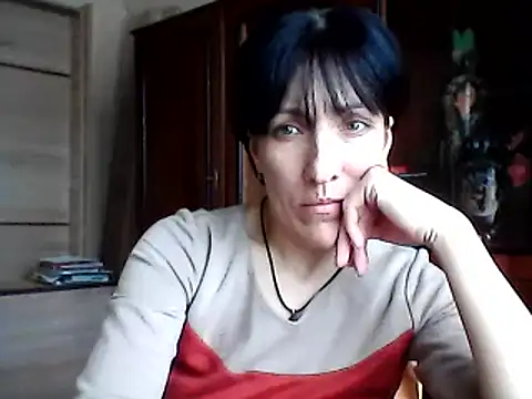 Snapshot of SunnyAmorre chatting on 03/19/25, 12:01 SunnyAmorre online show from 03/19/25, 12:01