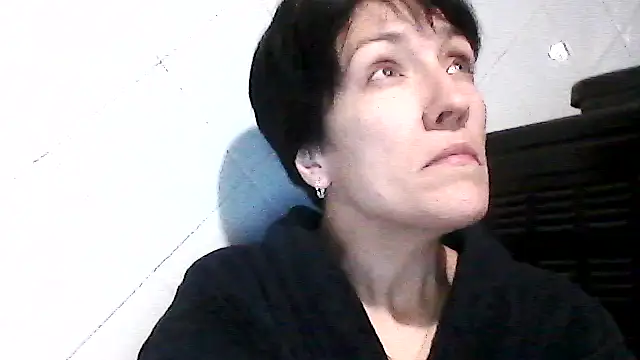 Snapshot of SunnyAmorre chatting on 09/27/25, 09:09 SunnyAmorre online show from 09/27/25, 09:09