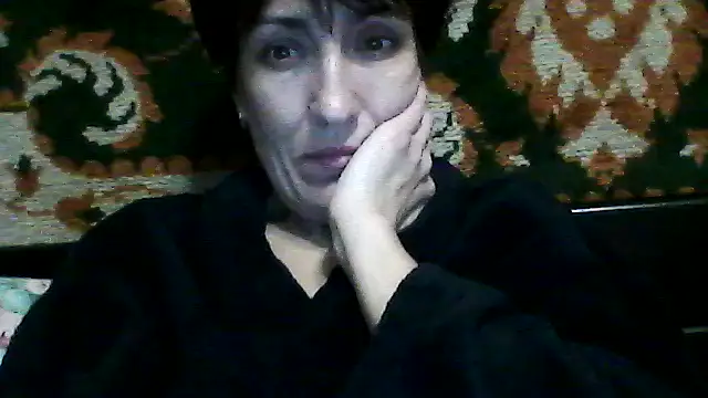 Snapshot of SunnyAmorre chatting on 10/15/25, 09:15 SunnyAmorre online show from 10/15/25, 09:15