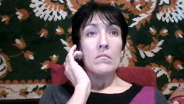 Snapshot of SunnyAmorre chatting on 10/18/25, 08:26 SunnyAmorre online show from 10/18/25, 08:26