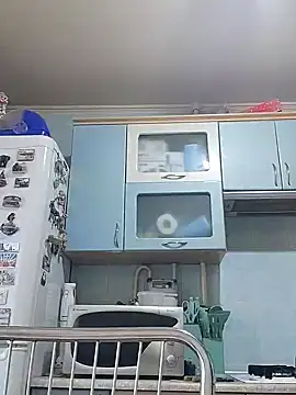 Rini333 online show from 02/05/25, 10:41