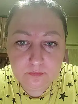 Rini333 online show from 12/21/25, 04:14