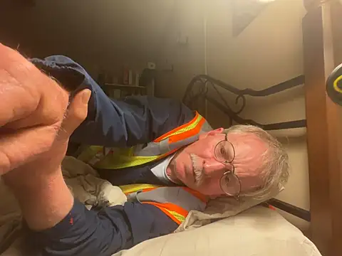 jck1m0t online show from 02/17/26, 01:13