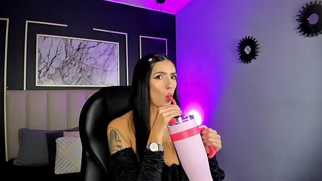 Samantha Brooke online show from 03/04/25, 01:17