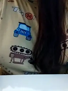 Snapshot of Srishtijain51 chatting on 10/27/25, 04:00 Srishtijain51 online show from 10/27/25, 04:00