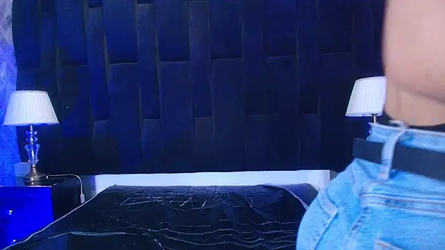 Snapshot of shelsyloreds chatting on 02/01/25, 11:54 shelsyloreds online show from 02/01/25, 11:54