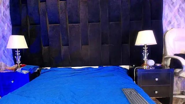 Snapshot of shelsyloreds chatting on 03/03/25, 11:55 shelsyloreds online show from 03/03/25, 11:55