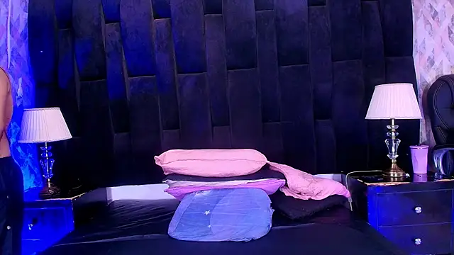 Snapshot of shelsyloreds chatting on 09/27/25, 11:59 shelsyloreds online show from 09/27/25, 11:59