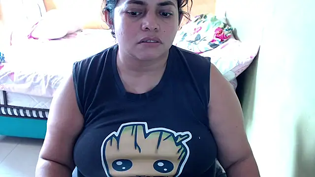 yulieth bbw online show from 12/17/25, 04:57