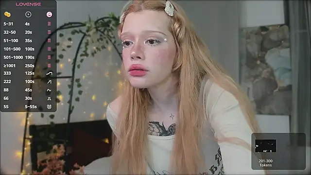 boobsybootie online show from 04/22/26, 09:05