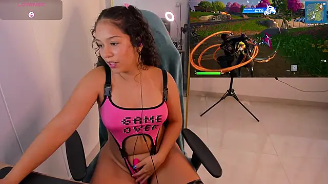 Shara dreams online show from 02/22/25, 09:48