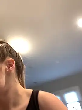 Snapshot of collegeslay chatting on 12/26/24, 08:32 collegeslay online show from 12/26/24, 08:32