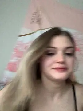 Snapshot of collegeslay chatting on 02/01/25, 12:37 collegeslay online show from 02/01/25, 12:37