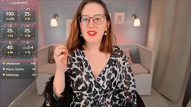 Snapshot of Charmy_Gracy chatting on 03/03/25, 05:50 Charmy Gracy online show from 03/03/25, 05:50
