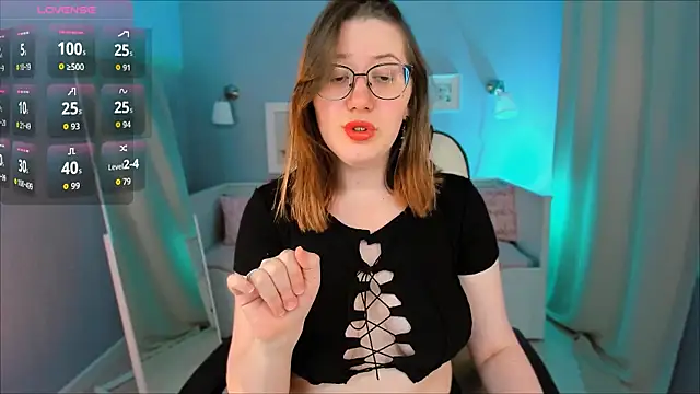 Snapshot of Charmy_Gracy chatting on 09/25/25, 10:52 Charmy Gracy online show from 09/25/25, 10:52