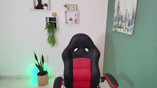 bella 99  online show from 12/14/24, 02:42