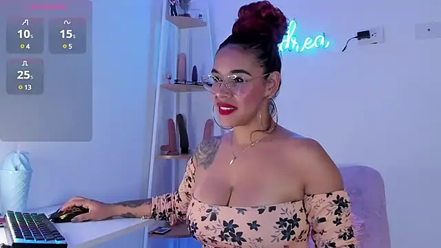 andrea lopezz  online show from 03/06/25, 10:36