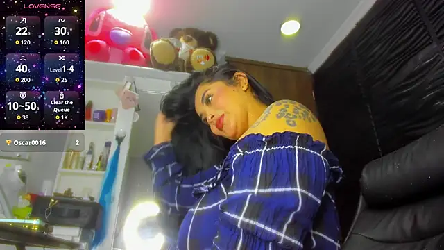 Snapshot of Pocahontas_d chatting on 12/04/25, 10:57 Pocahontas d online show from 12/04/25, 10:57