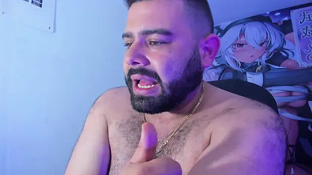 Snapshot of Beerbear_boy chatting on 01/20/25, 10:15 Beerbear boy online show from 01/20/25, 10:15