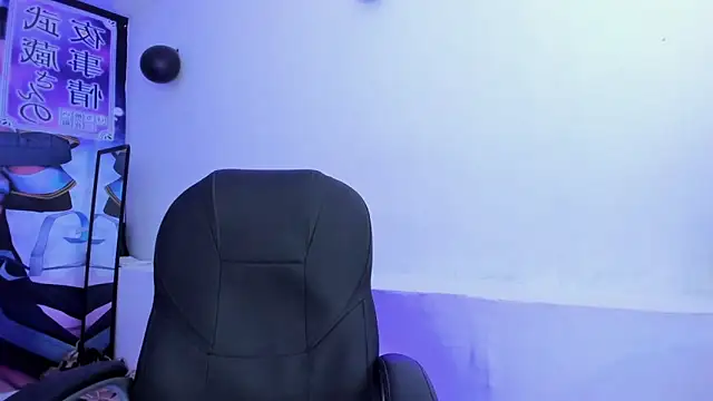 Snapshot of Beerbear_boy chatting on 01/22/25, 07:13 Beerbear boy online show from 01/22/25, 07:13