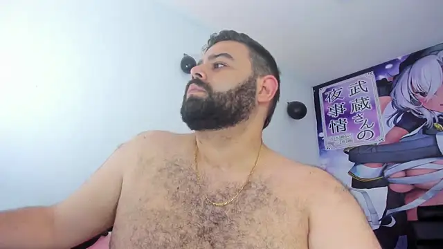 Snapshot of Beerbear_boy chatting on 03/12/25, 10:17 Beerbear boy online show from 03/12/25, 10:17