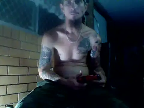 Snapshot of robvegas274 chatting on 01/21/25, 05:20 robvegas274 online show from 01/21/25, 05:20