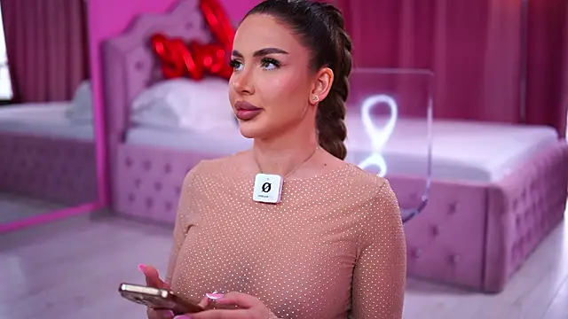 Snapshot of AshleySinn chatting on 02/05/26, 10:20 AshleySinn online show from 02/05/26, 10:20