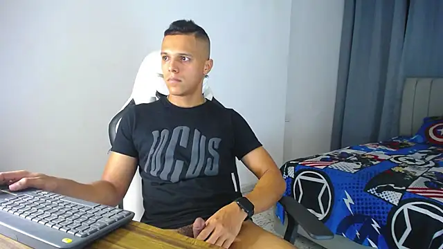 DavidAngell7 online show from 12/14/24, 08:34