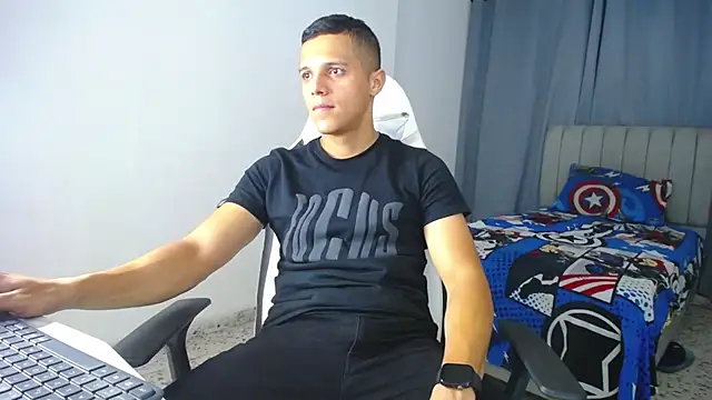 DavidAngell7 online show from 01/12/25, 05:03