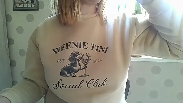 LiquidLeonie online show from 03/16/26, 07:01