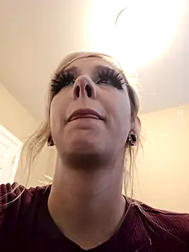 AmethystFoxx online show from 11/15/25, 10:26