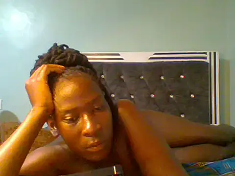 Snapshot of blackcuteebony chatting on 03/15/25, 09:30 blackcuteebony online show from 03/15/25, 09:30