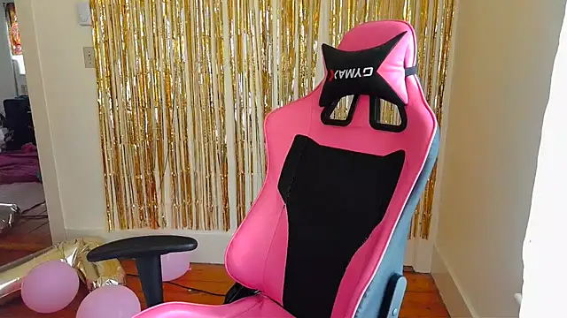 ashleyblaydex online show from 04/18/26, 07:07